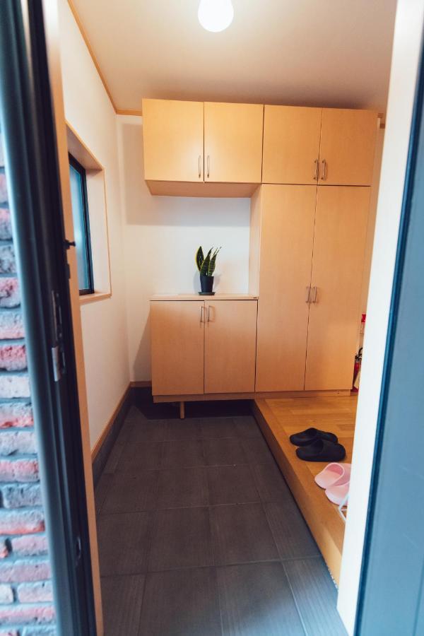唐風家 大国町 近邻地铁 Villa Osaka Bagian luar foto